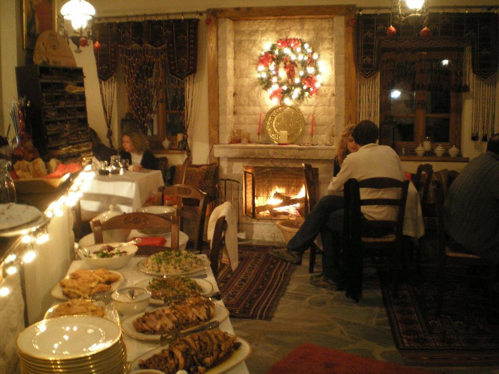 Petradi 1873 Hotel Kalarrites Luaran gambar